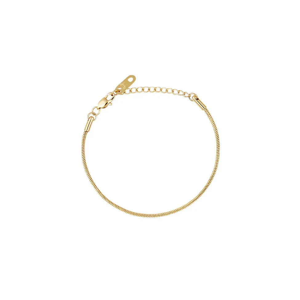 MOCKBERG SNAKE CHAIN ARMBÅND I GULLFARGET STÅL