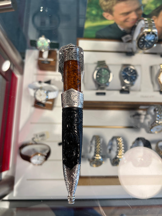 HÅNDLAGET SLIREKNIV DAME SORT