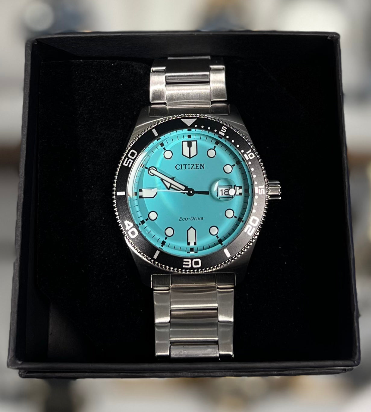 Citizen Eco Drive med turkis urskive