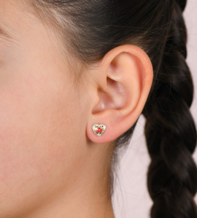 ØREPYNT EMALJEHJERTER ROSE