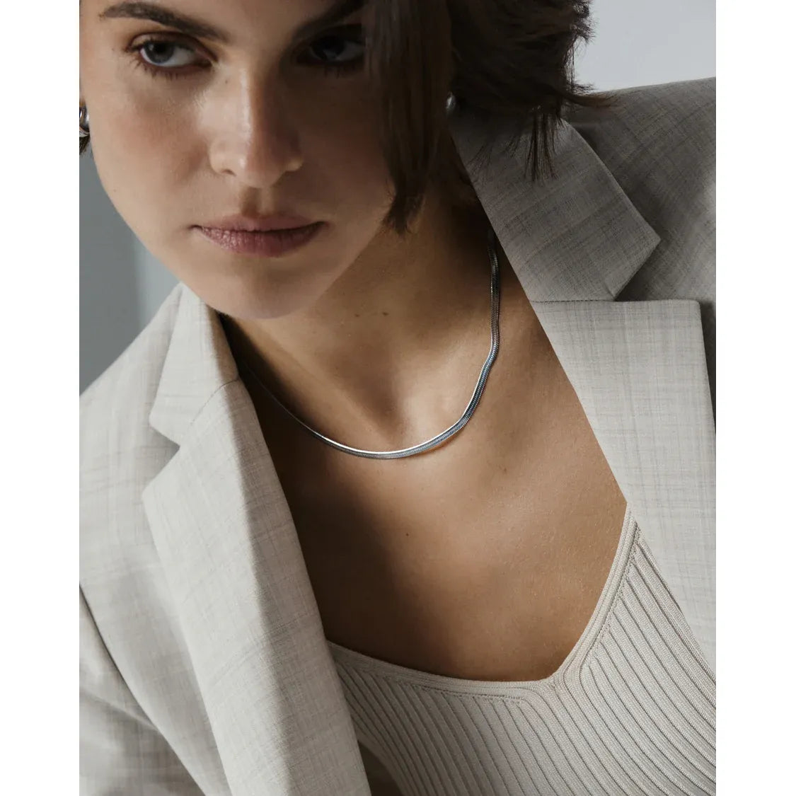 MOCKBERG THIN SNAKE NECKLACE SILVER